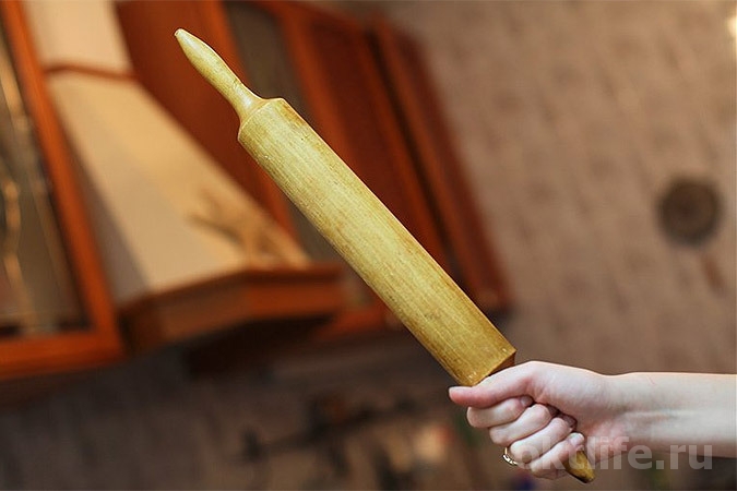 В ход пошла скалка