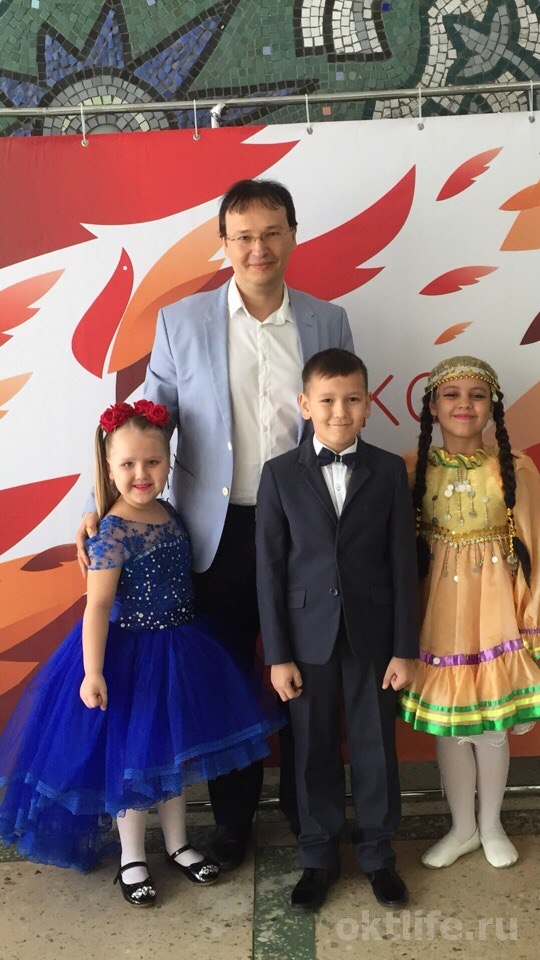 Юные октябрьцы блеснули талантами на конкурсе будущих ведущих и аниматоров