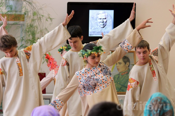 Памяти героя