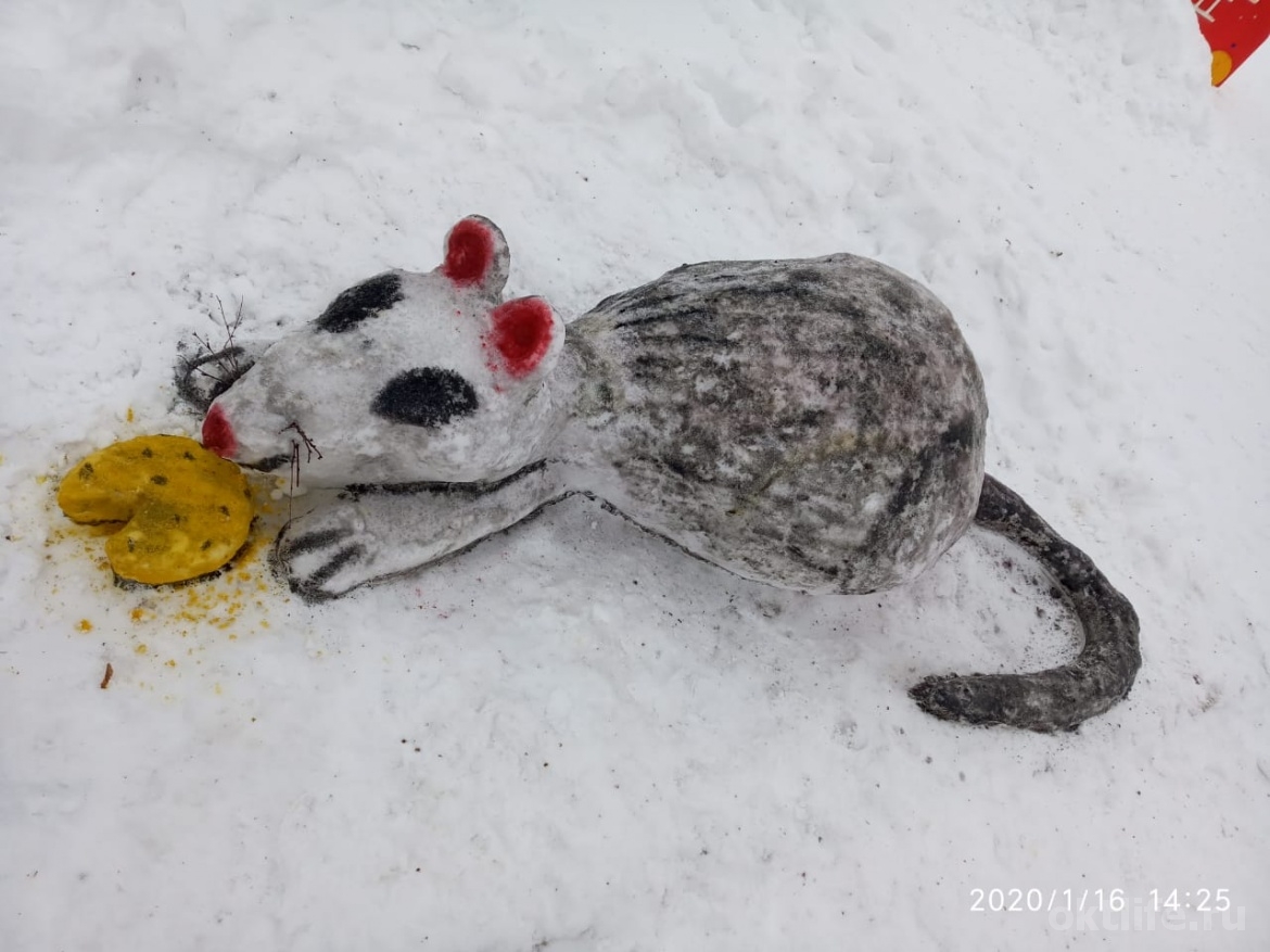 Детский сад №20 провел выставку «Снеговик года»