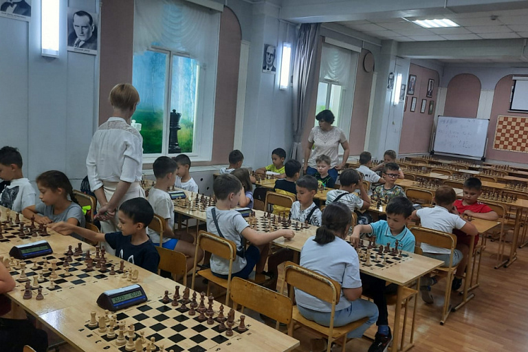 Шахматисты отметили День физкультурника турниром